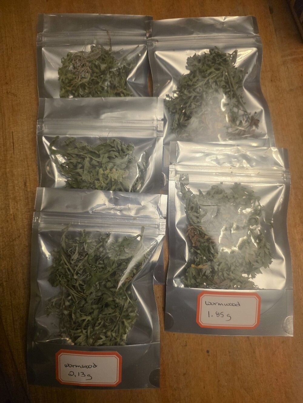 9.84 Grams Of Fresh Organic Wormwood Dried Herb